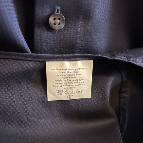 Men’s Calvin Klein Shirt - Picture 4 of 4